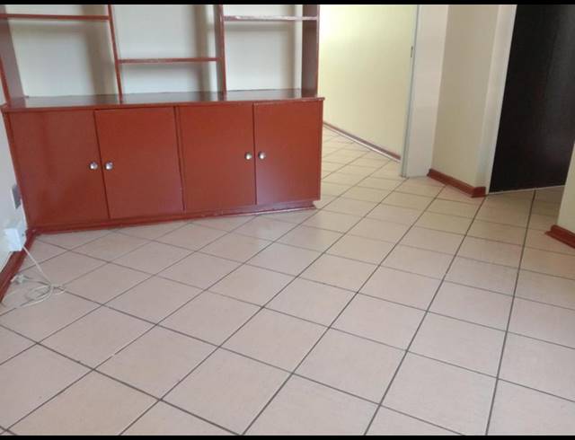 2 BEDROOM PROPERTY TO RENT IN SUNNYSIDE
